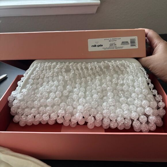 NWOT cult Gaia White Beaded Clutch - Picture 15 of 16
